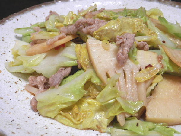 たけのこと春キャベツのオイスター炒め 豚肉を合わせたご飯がすすむレシピ 食べ太郎 Com