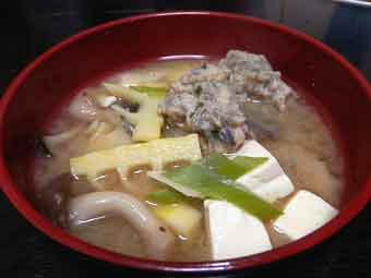 たけのこ・味噌汁・レシピ・秋刀魚と筍のつみれ汁