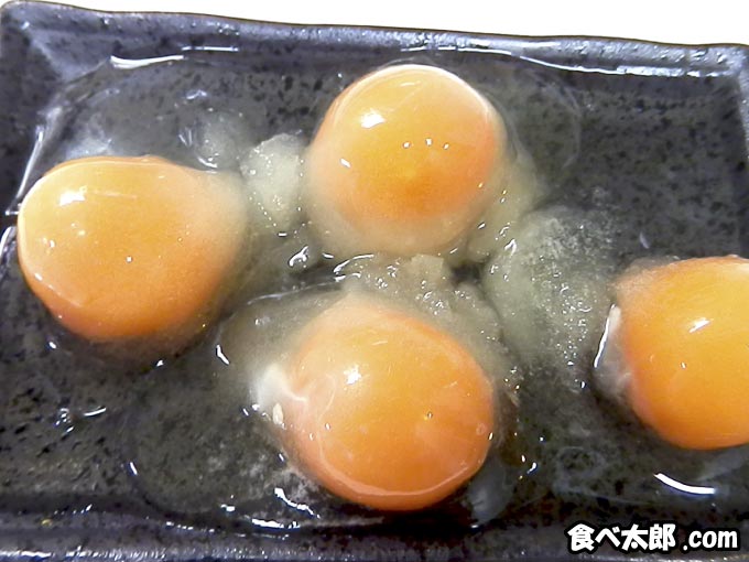 卵黄味噌漬けに使う卵を解凍
